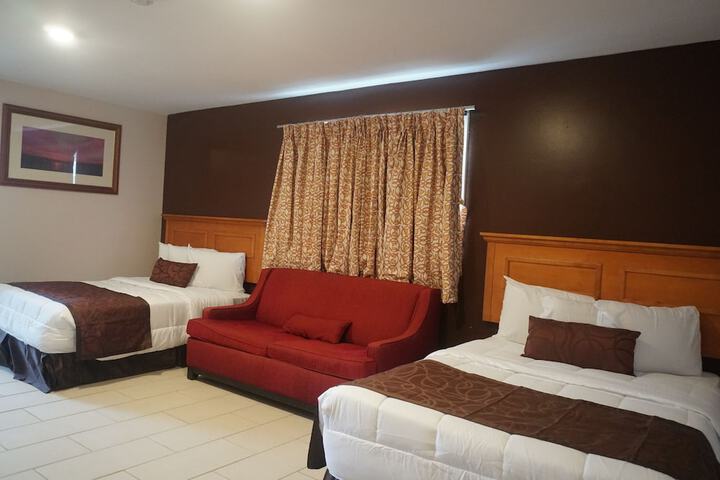 Room 36 of 41
