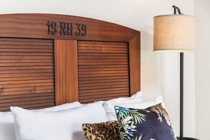 Room 57 of 176