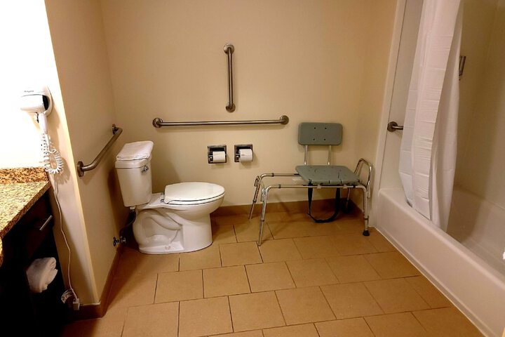 Room 20 of 72