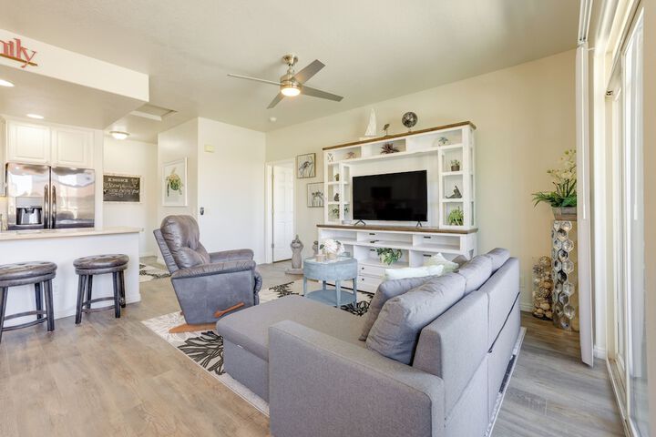 Mesquite Vacation Rental Condo w / Resort Amenities