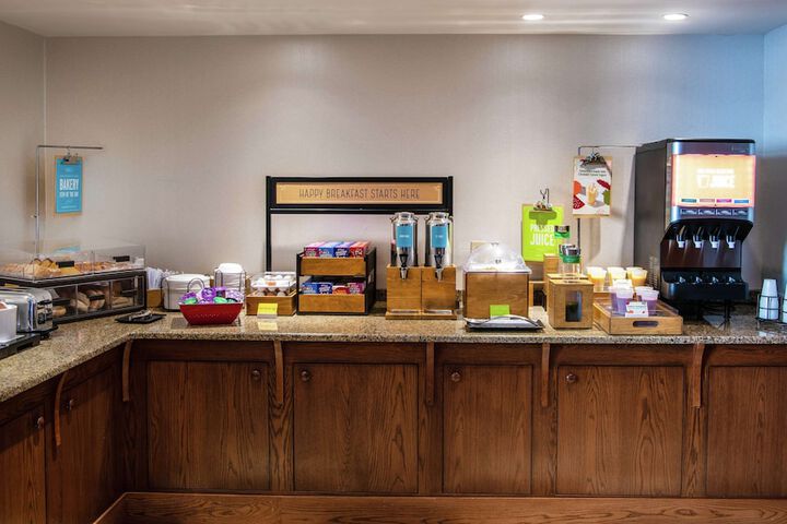 Hampton Inn & Suites Rochester / Victor