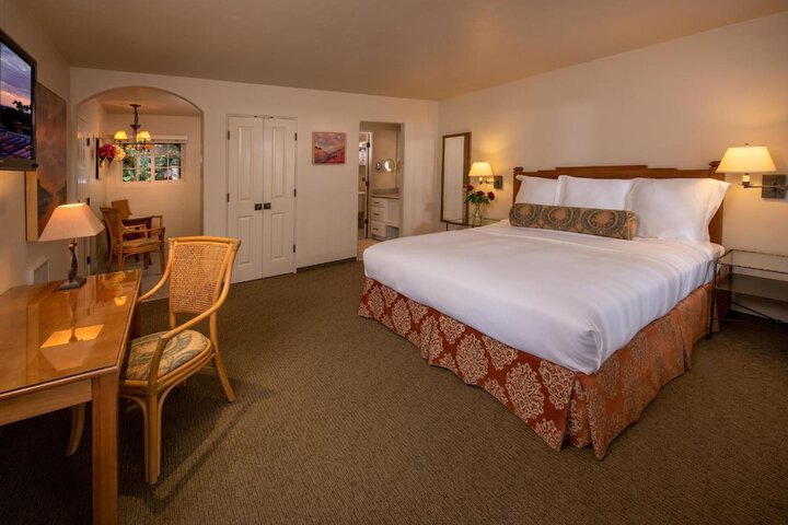 Room 21 of 53