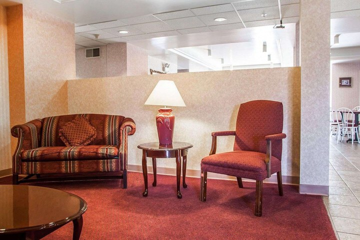Hotel Interior 7 of 25