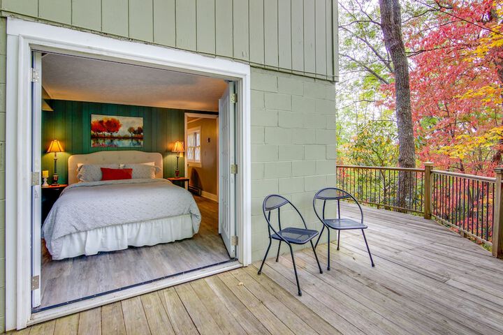 Black Mountain Cabin Apartment 2 Mi to Downtown!
