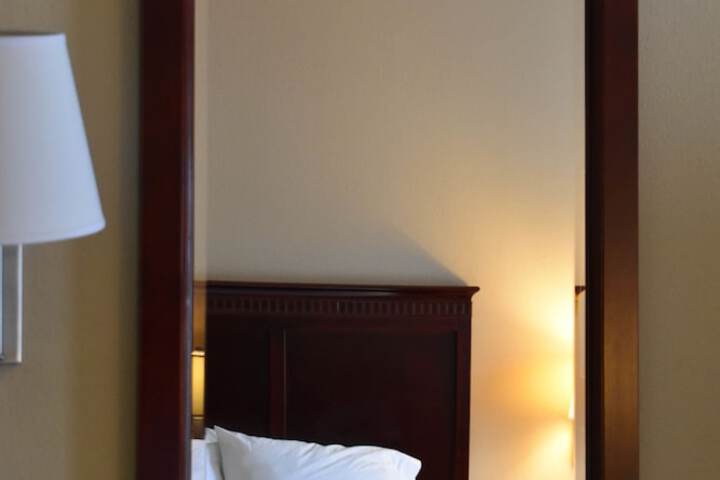 Hampton Inn Perry