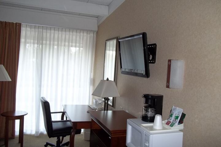 Room 19 of 29