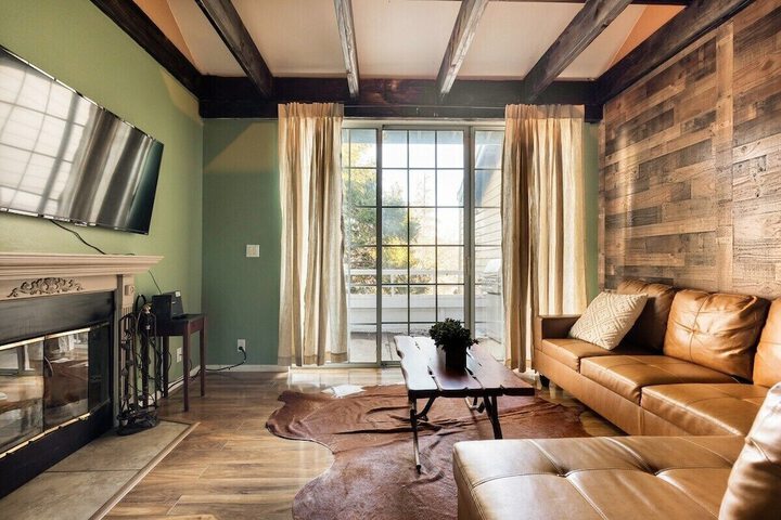 Lake Arrowhead Villas