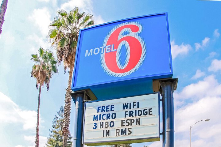 Hotel 6 of 35