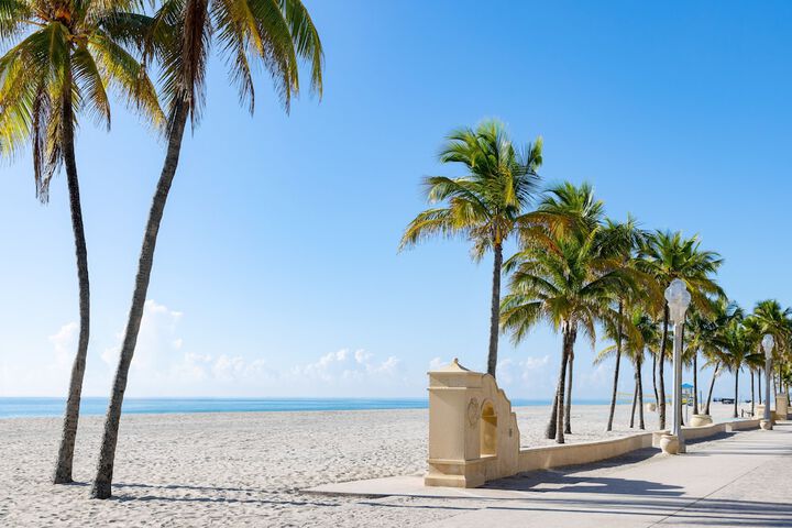 Costa Hollywood Beach Resort