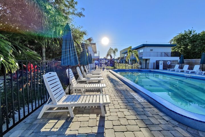 Pool 13 of 117
