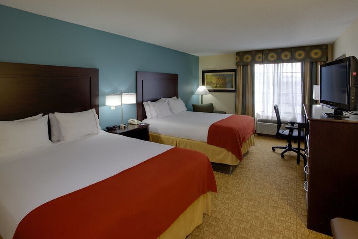 Room 12 of 35