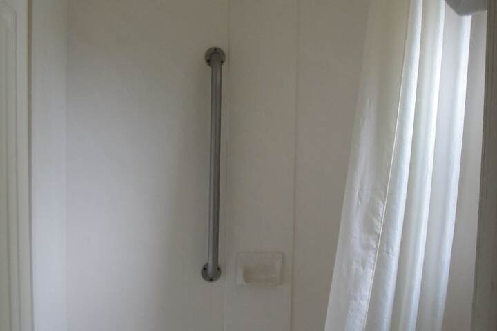 Room 14 of 20