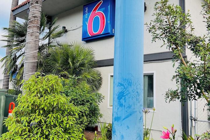 Motel 6 La Mesa CA - San Diego