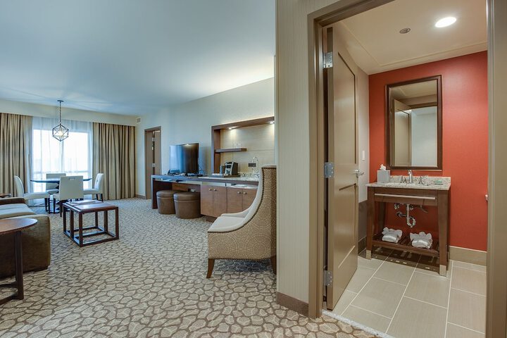 Room 16 of 49