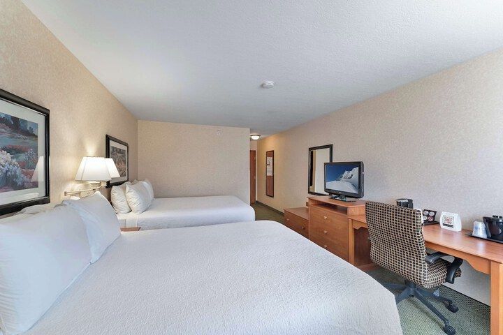 Room 15 of 53