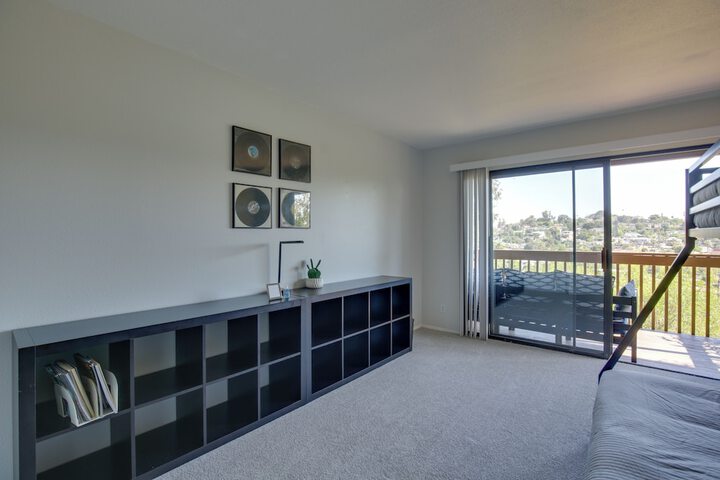 La Mesa Townhome: 15 Mi to San Diego!