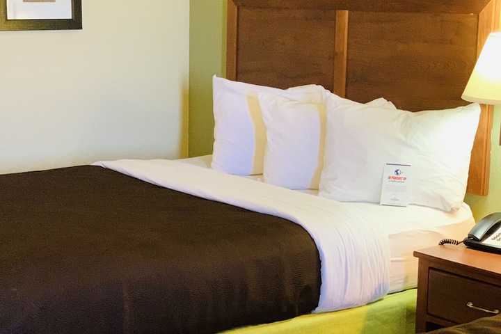 AmericInn by Wyndham Kewanee