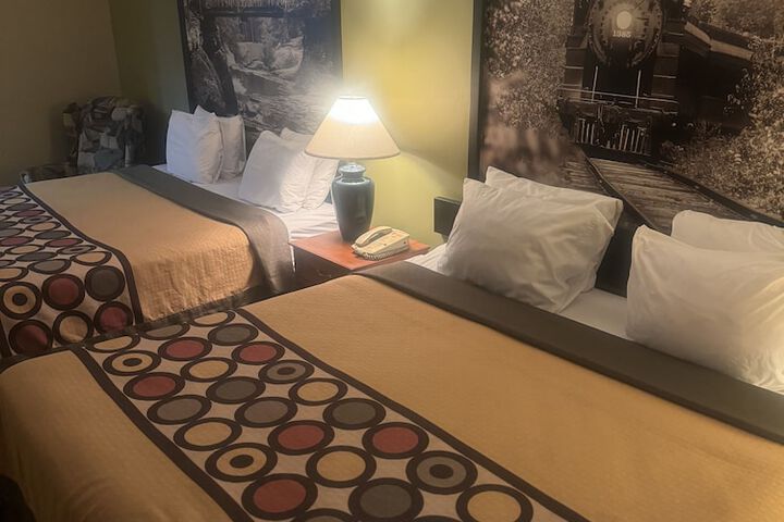 Super 8 by Wyndham Sparta