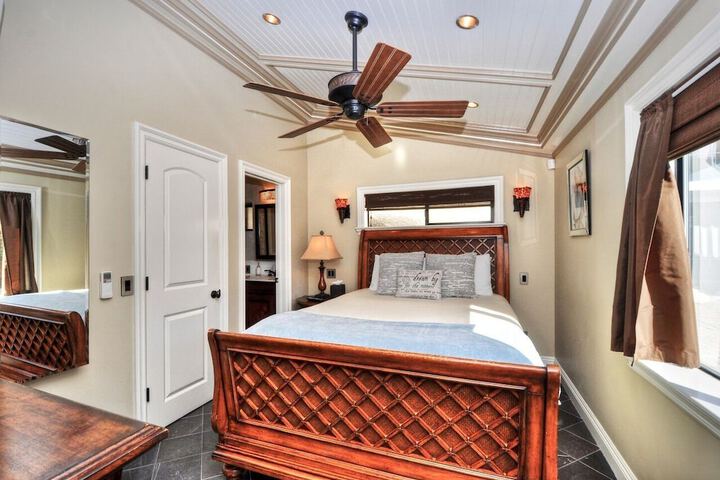Room 40 of 110