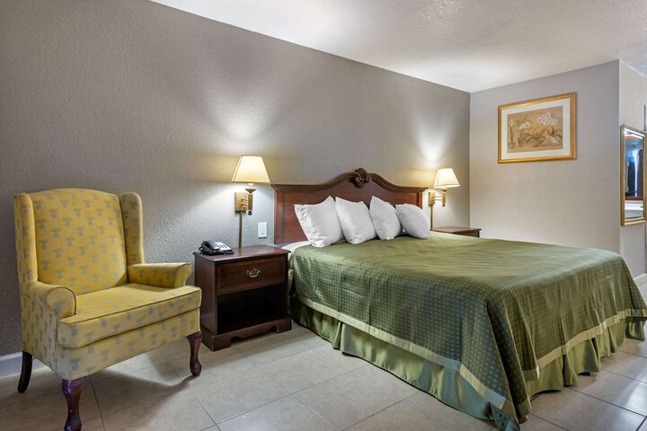 Rodeway Inn Clermont North