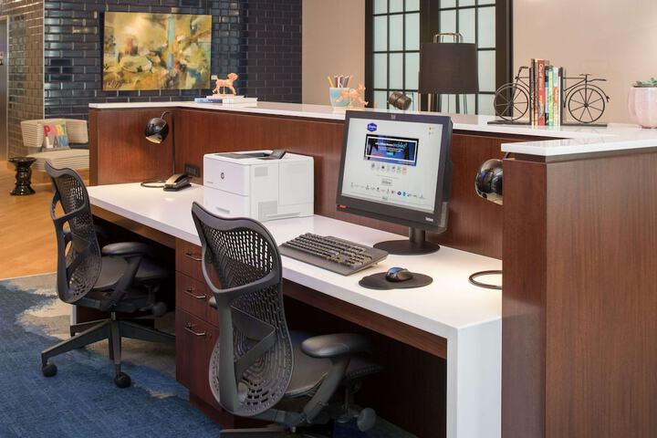 Business Center 48 of 48