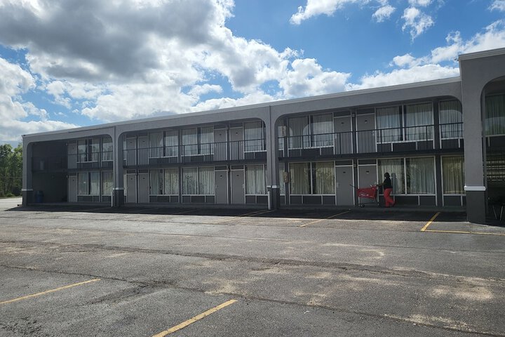 Hotel 3 of 69