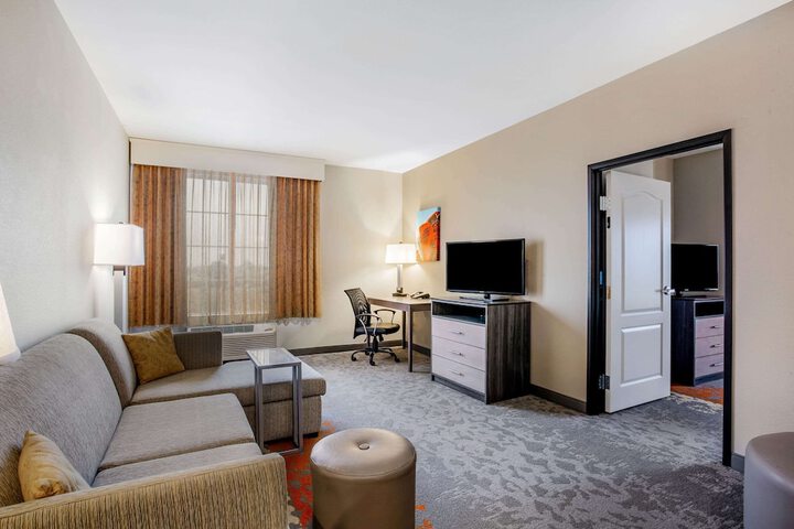Room 19 of 30