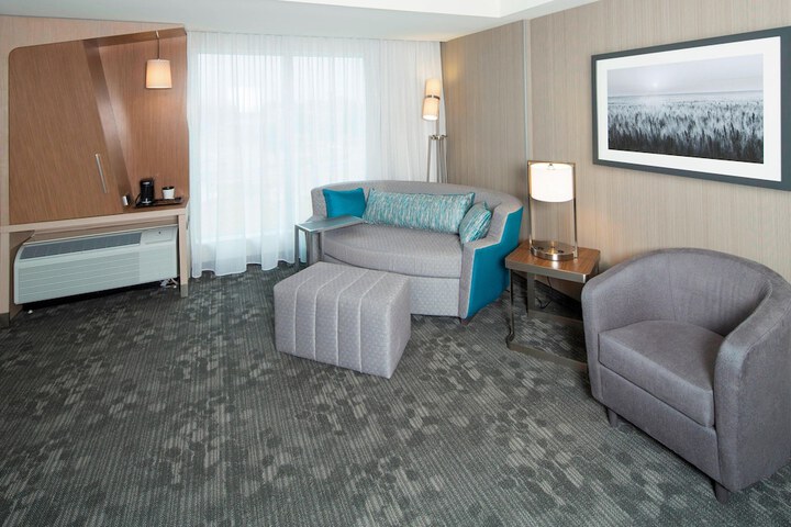 Room 17 of 45