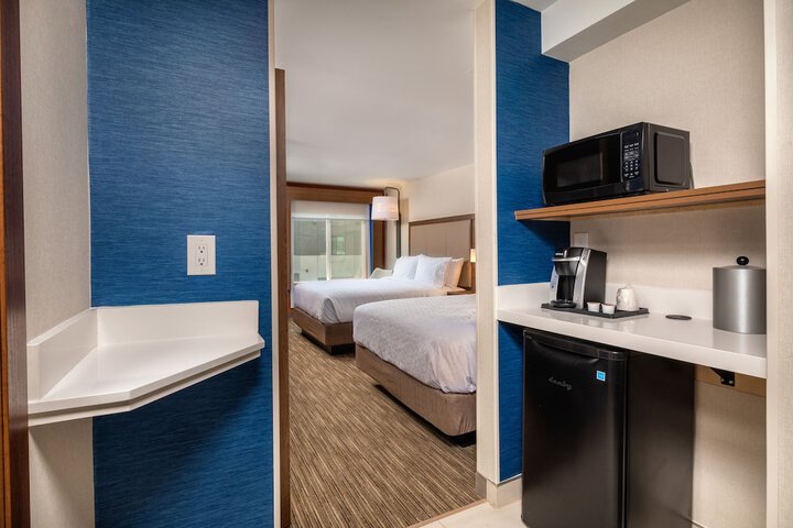 Room 12 of 50