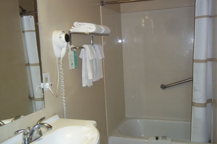 Room 40 of 47