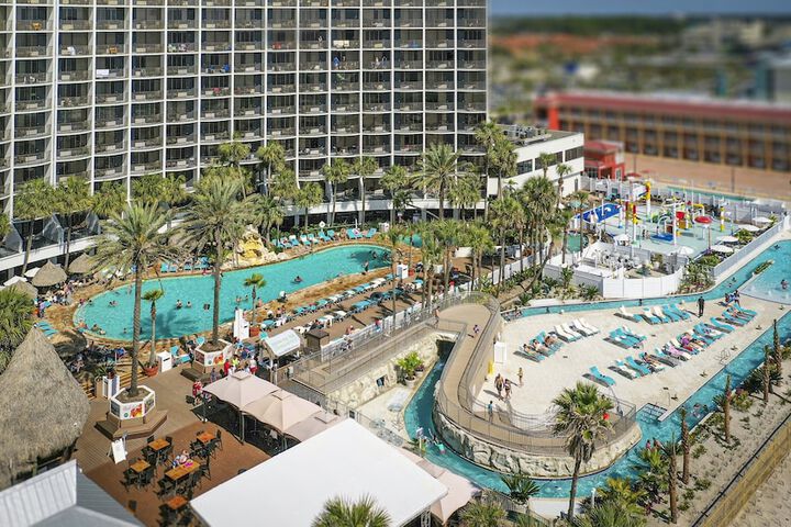 Holiday Inn Resort Panama City Beach by IHG