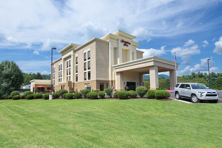 Hotel 2 of 35