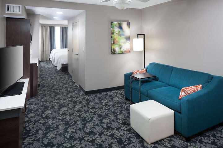Room 35 of 82