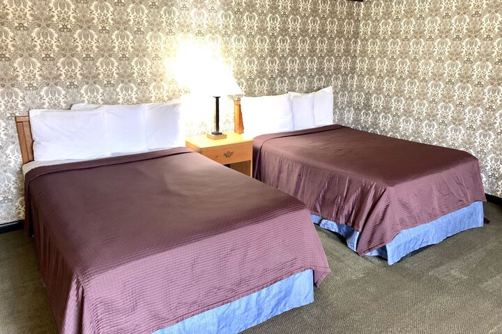 Room 109 of 334
