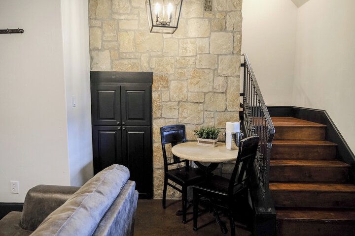 The Winchester Lodge