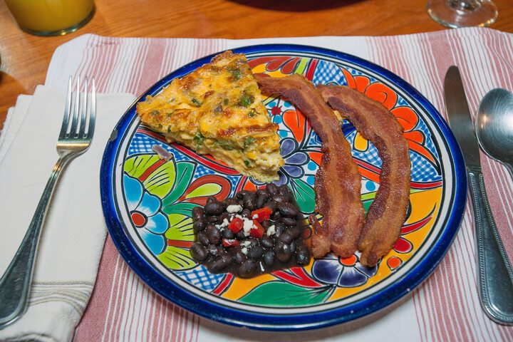 Breakfast/Coffee Service 90 of 125