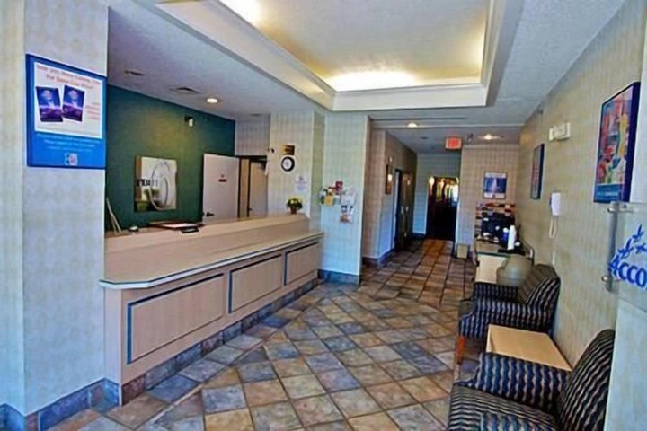 Motel 6 Seymour IN - North