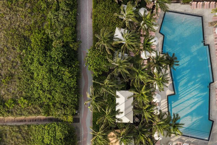 Pool 20 of 339