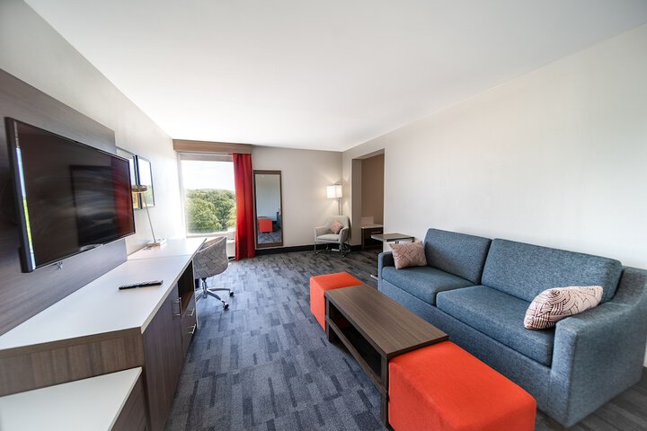Room 81 of 108