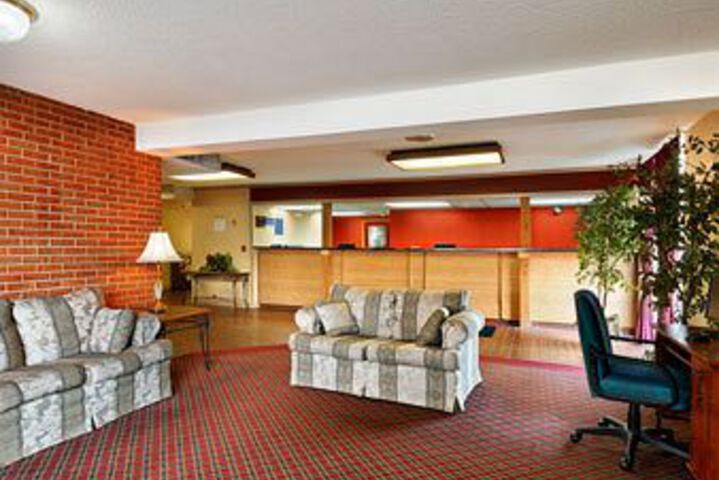 OYO Hotel Goodland (formerly Days Inn Goodland / Econo Lodge)