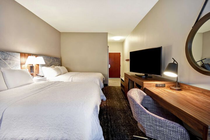 Hampton Inn Atlanta-Mall of Georgia