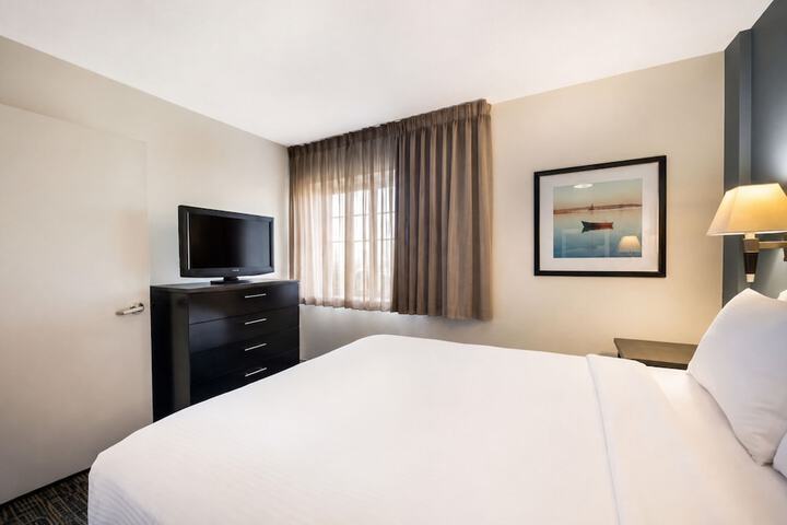 Blue Way Inn & Suites Extended Stay Bloomington Airport - Minneapolis