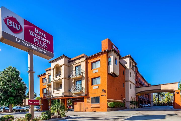 Hotel 1 of 22