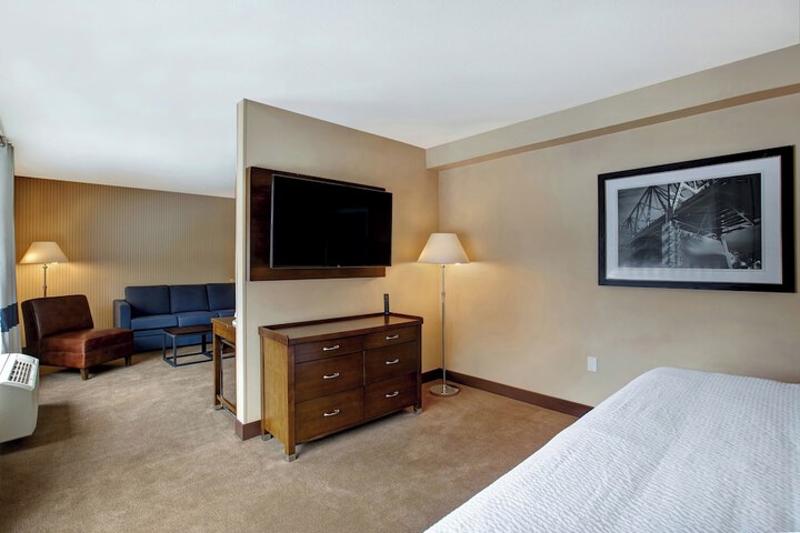 Four Points by Sheraton Peoria