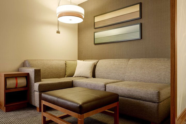 Room 14 of 38