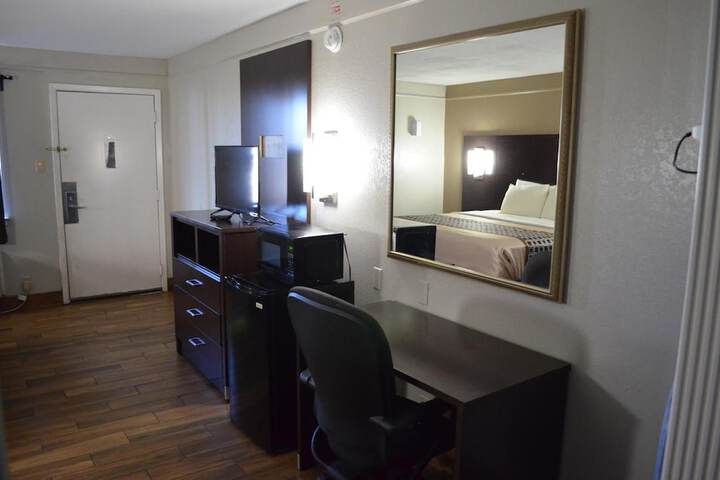 Room 21 of 23