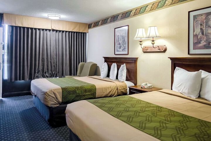 Room 26 of 51