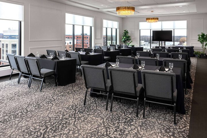 Legacy Hotel Trademark Collection by Wyndham