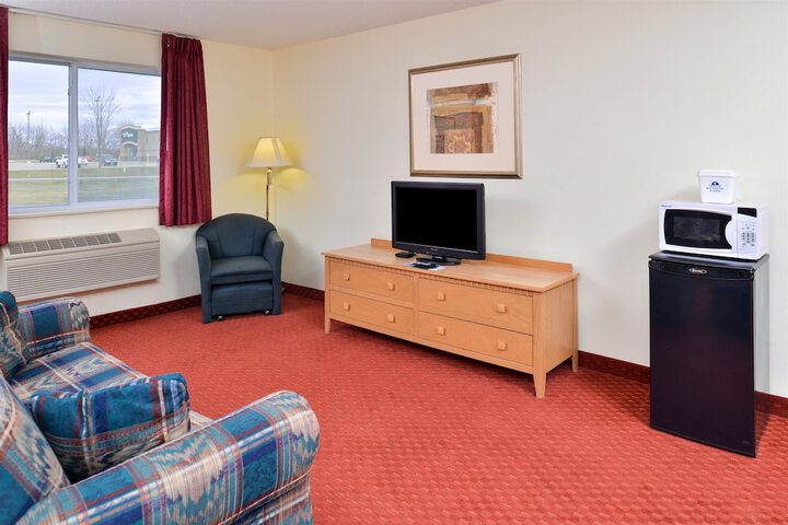 Room 13 of 34