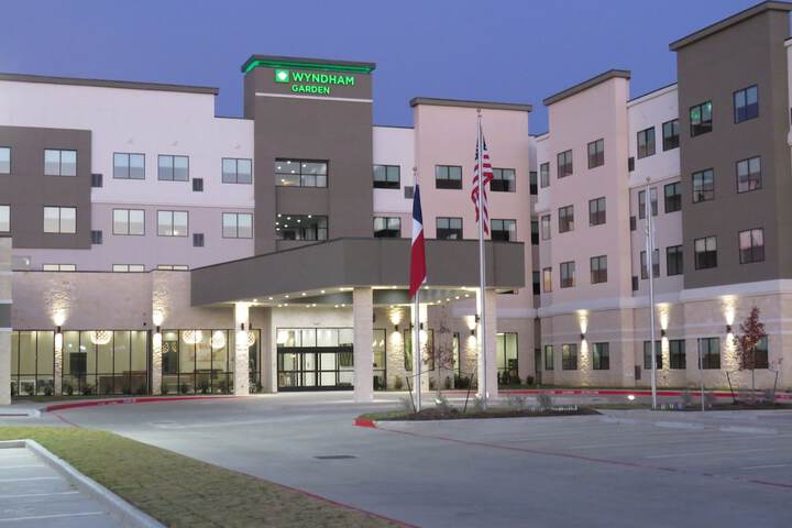 Wyndham Garden College Station